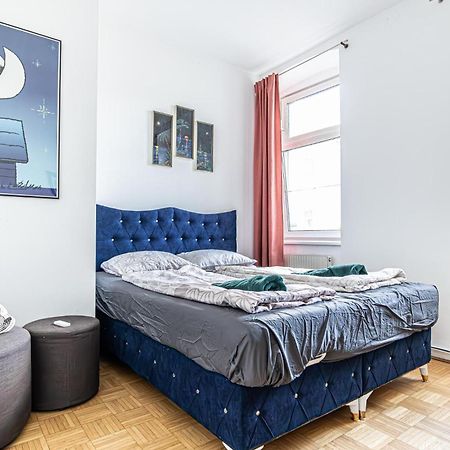 Near Schoenbrunn - Economy Rooms In Shared Apartment At Meidling Train Station Viena Exterior foto